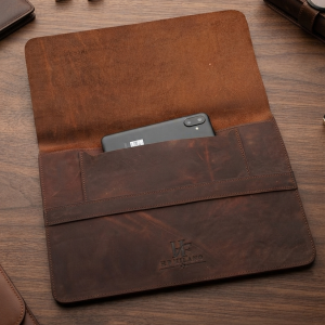HF Milano Premium Pull-Up Leather Laptop Sleeve with Phone Pocket – Chocolate Brown